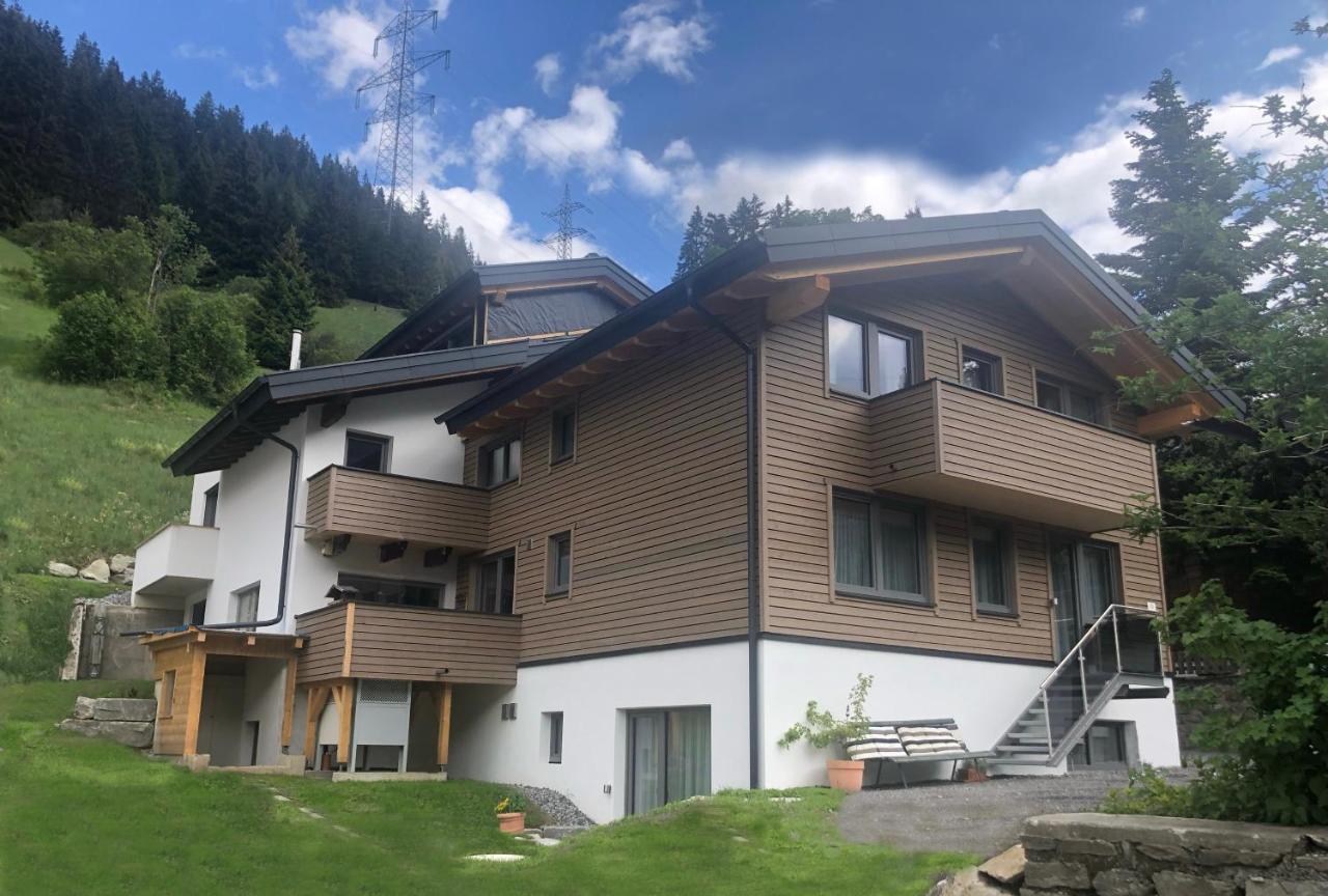 Апартаменты Haus Pitzi Санкт-Антон-ам-Арльберг Экстерьер фото