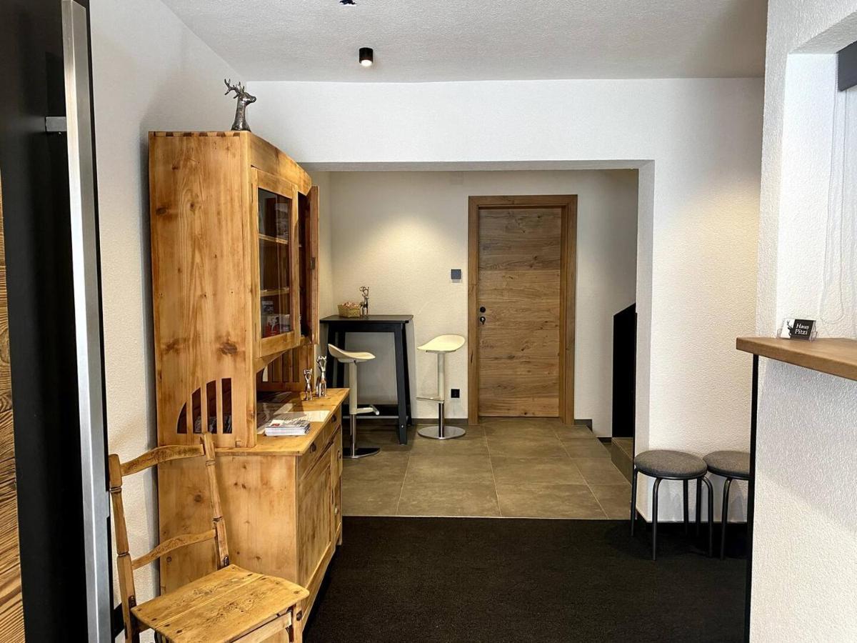Апартаменты Haus Pitzi Санкт-Антон-ам-Арльберг Экстерьер фото